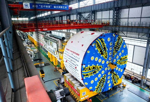 走進(jìn)中鐵裝備4.0智能工廠，感受世界一流智造加速度與技術(shù)服務(wù)的完美融合